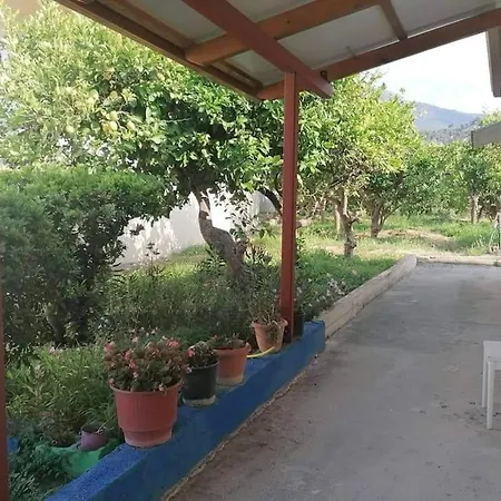 Angela's Place - Stomio Near The Sea