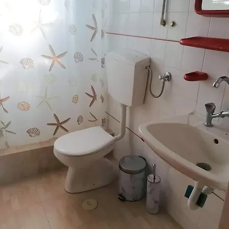 Angela's Place - Stomio Near The Sea Apartment