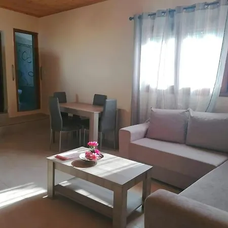 Angela's Place - Stomio Near The Sea *