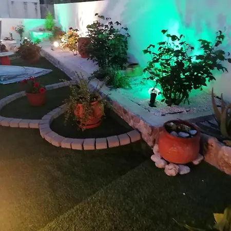 Angela's Place - Stomio Near The Sea Apartment